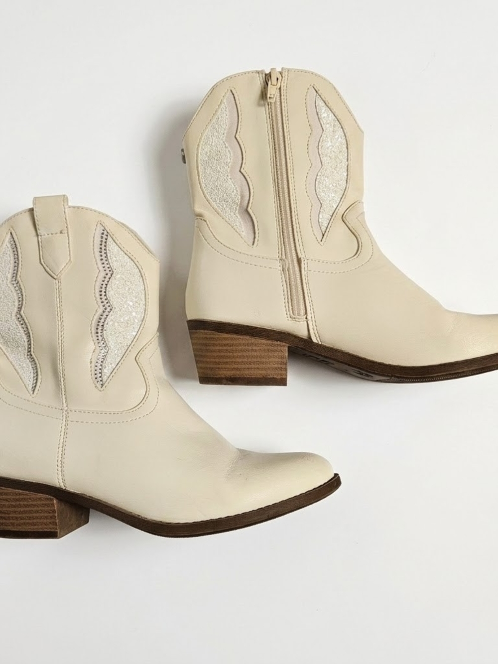 Madden NYC White Glitter Inset Western Ankle Cowboy Boots Size 5
